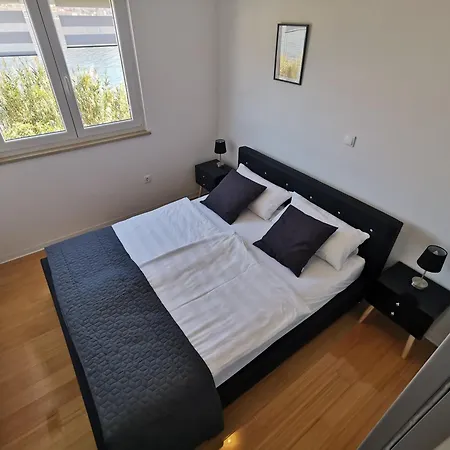 Mirano Appartement Pag Town